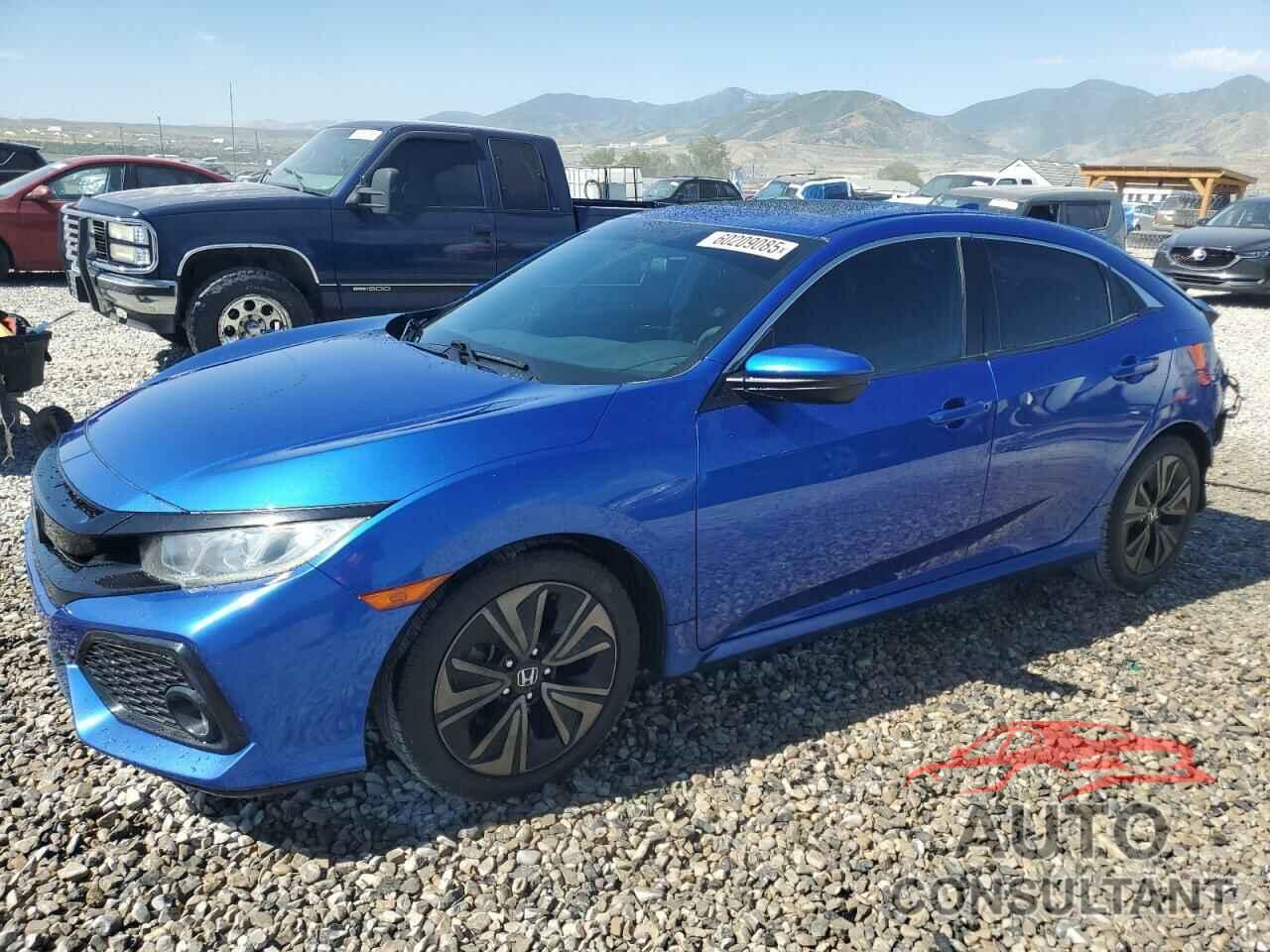 HONDA CIVIC 2017 - SHHFK7H53HU409795