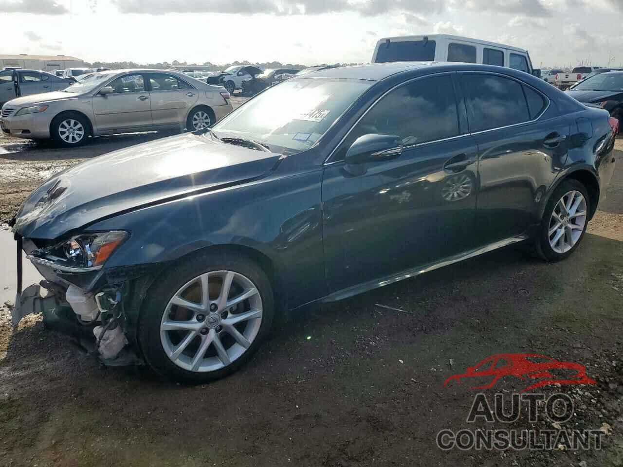LEXUS IS 2011 - JTHCF5C25B2035189