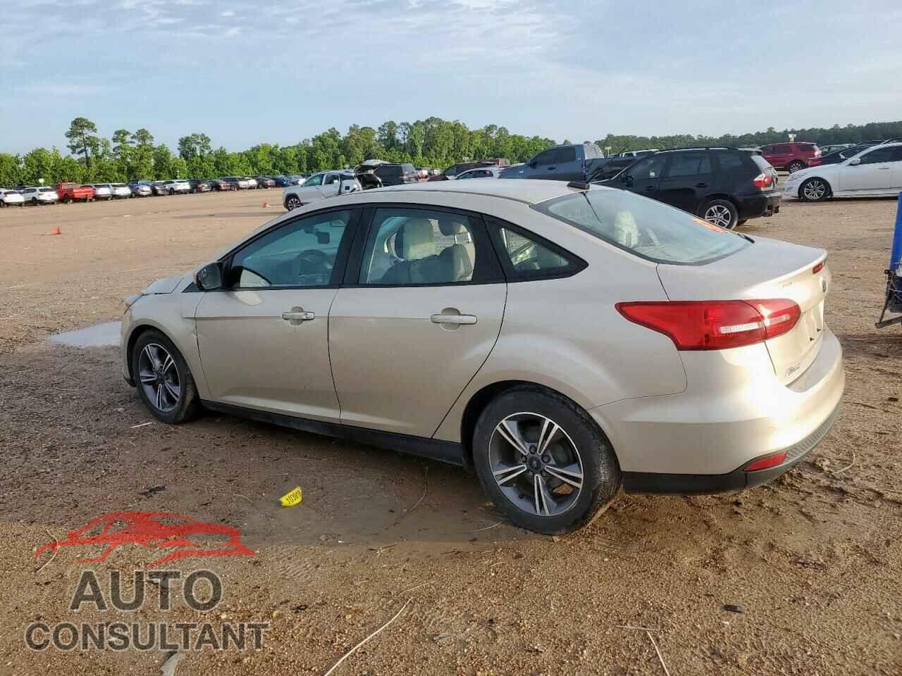 FORD FOCUS 2017 - 1FADP3F22HL274842