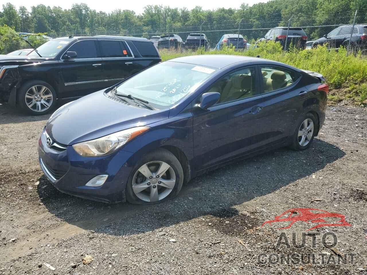 HYUNDAI ELANTRA 2013 - 5NPDH4AE8DH428919