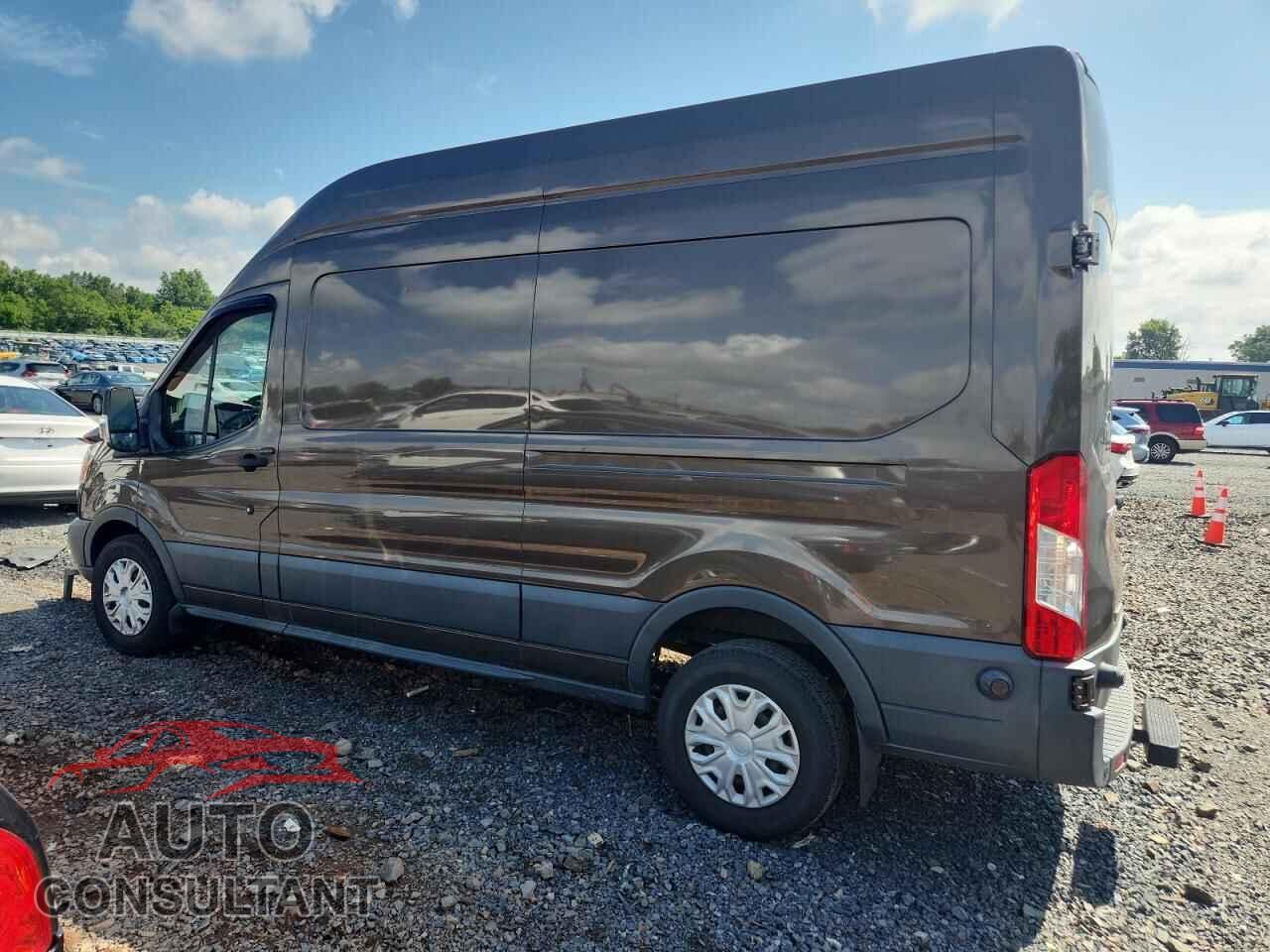 FORD TRANSIT 2017 - 1FTYR2XV8HKA13794