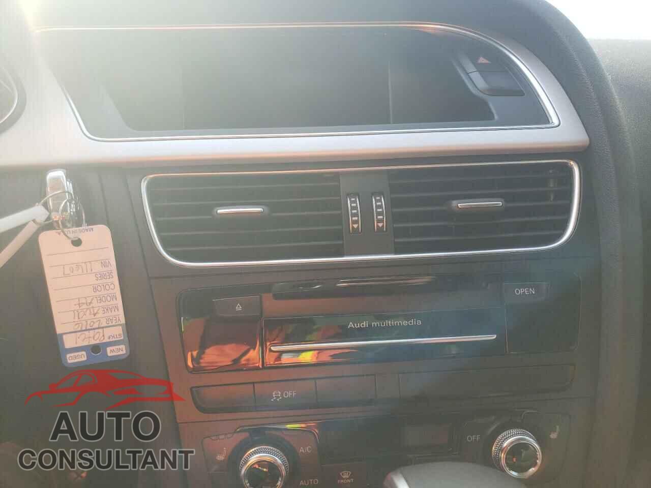 AUDI A4 2016 - WAUBFAFL8GN014074