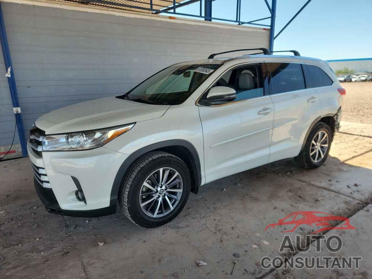 TOYOTA HIGHLANDER 2018 - 5TDJZRFH2JS550407