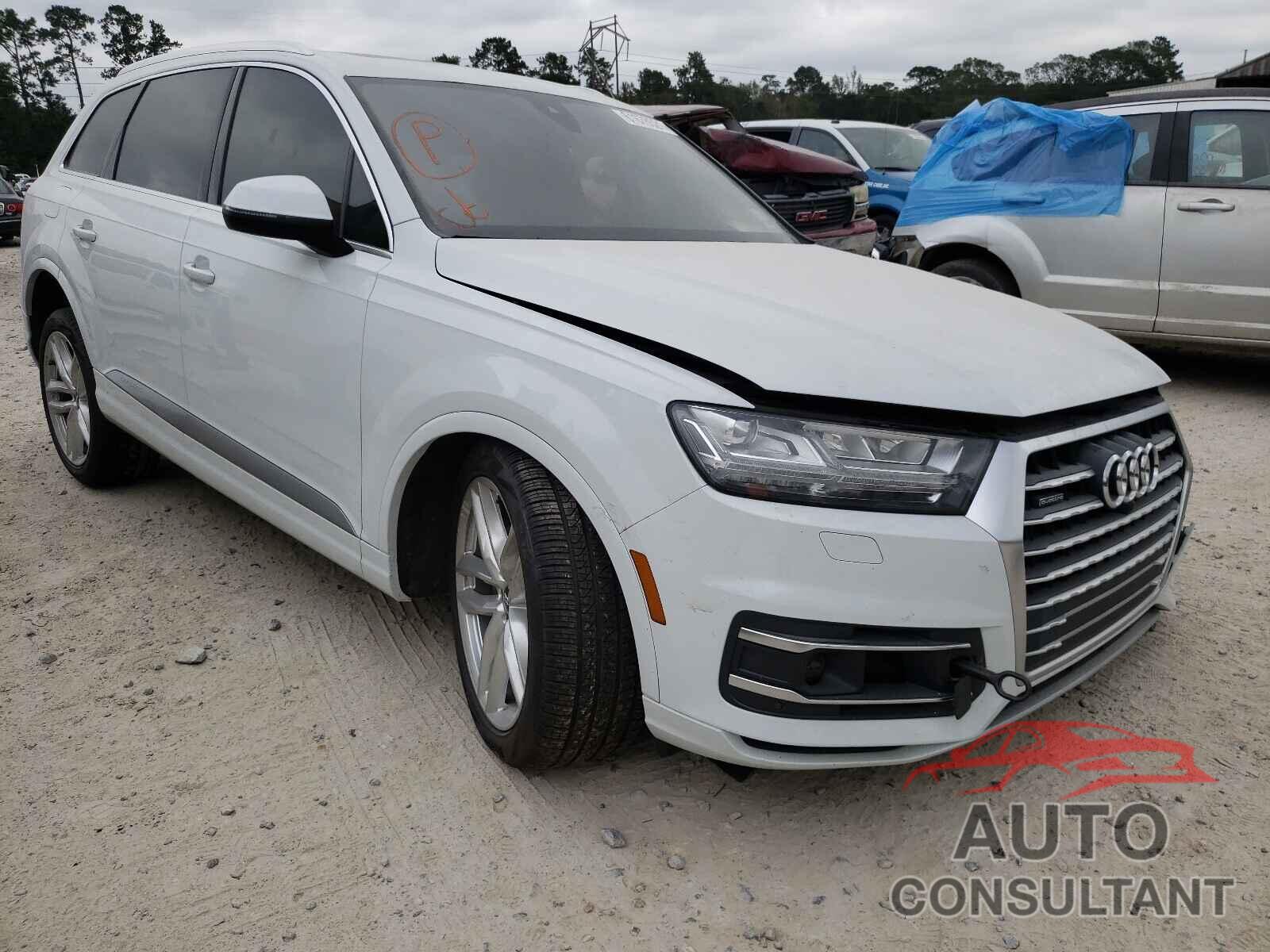 AUDI Q7 2018 - WA1VAAF74JD030300