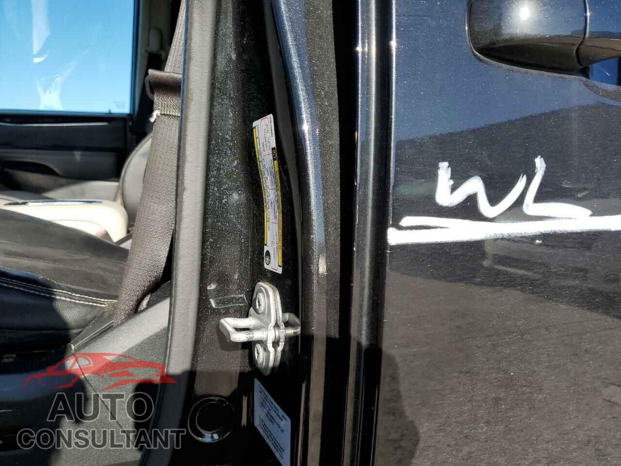 DODGE CARAVAN 2017 - 2C4RDGCG3HR807952