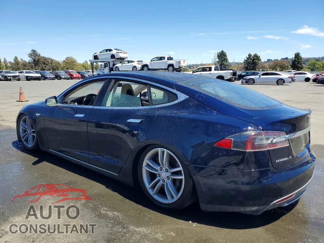 TESLA MODEL S 2013 - 5YJSA1CP4DFP25743