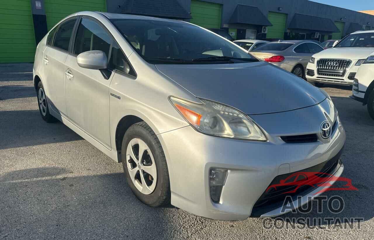 TOYOTA PRIUS 2014 - JTDKN3DUXE0378942