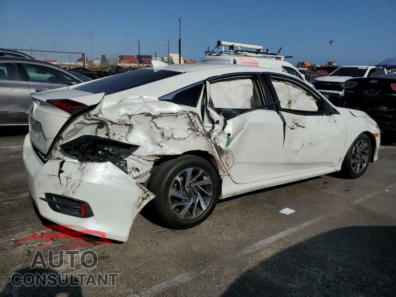 HONDA CIVIC 2017 - 2HGFC2F74HH577687