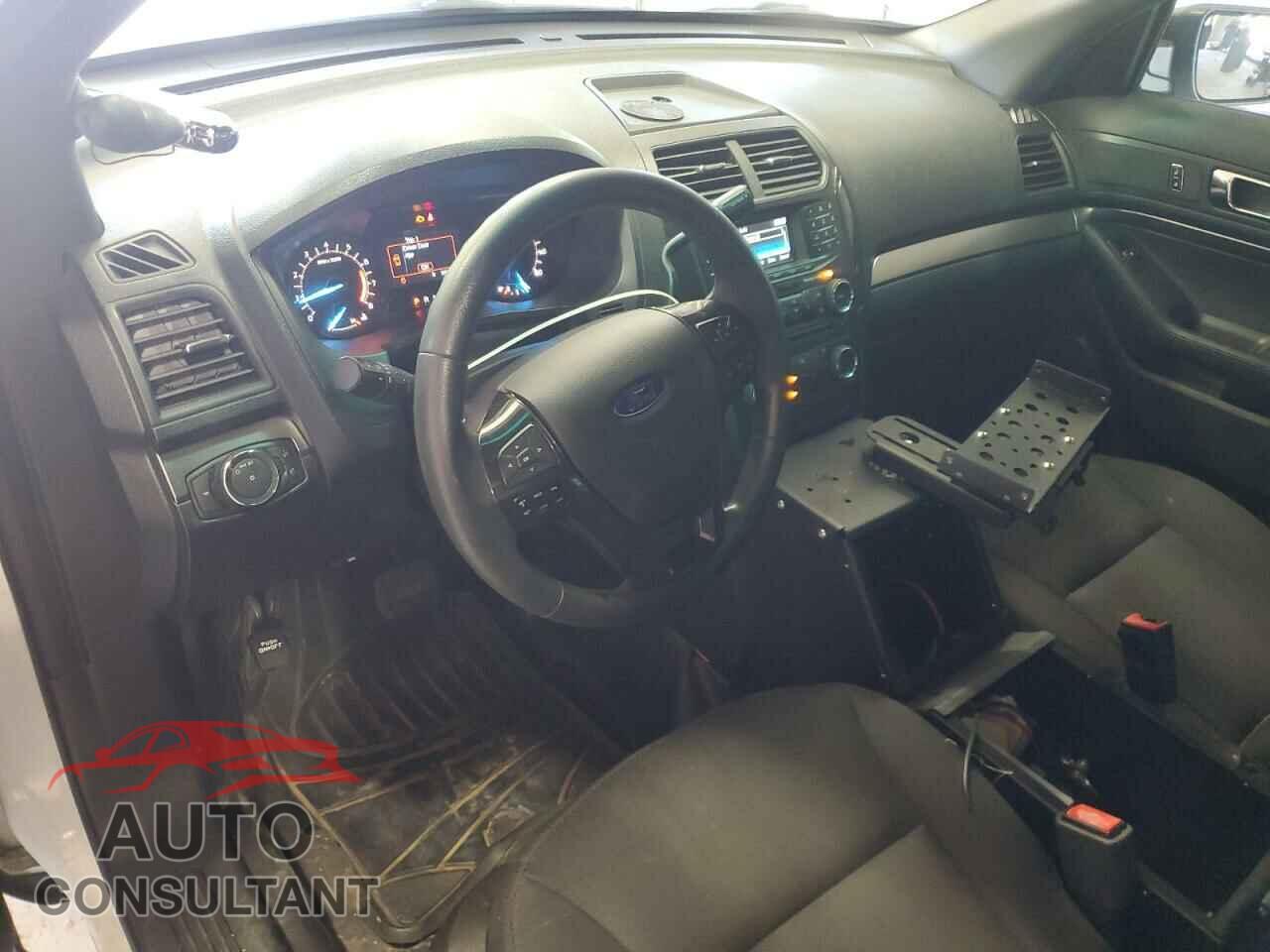 FORD EXPLORER 2017 - 1FM5K8AR2HGA24018