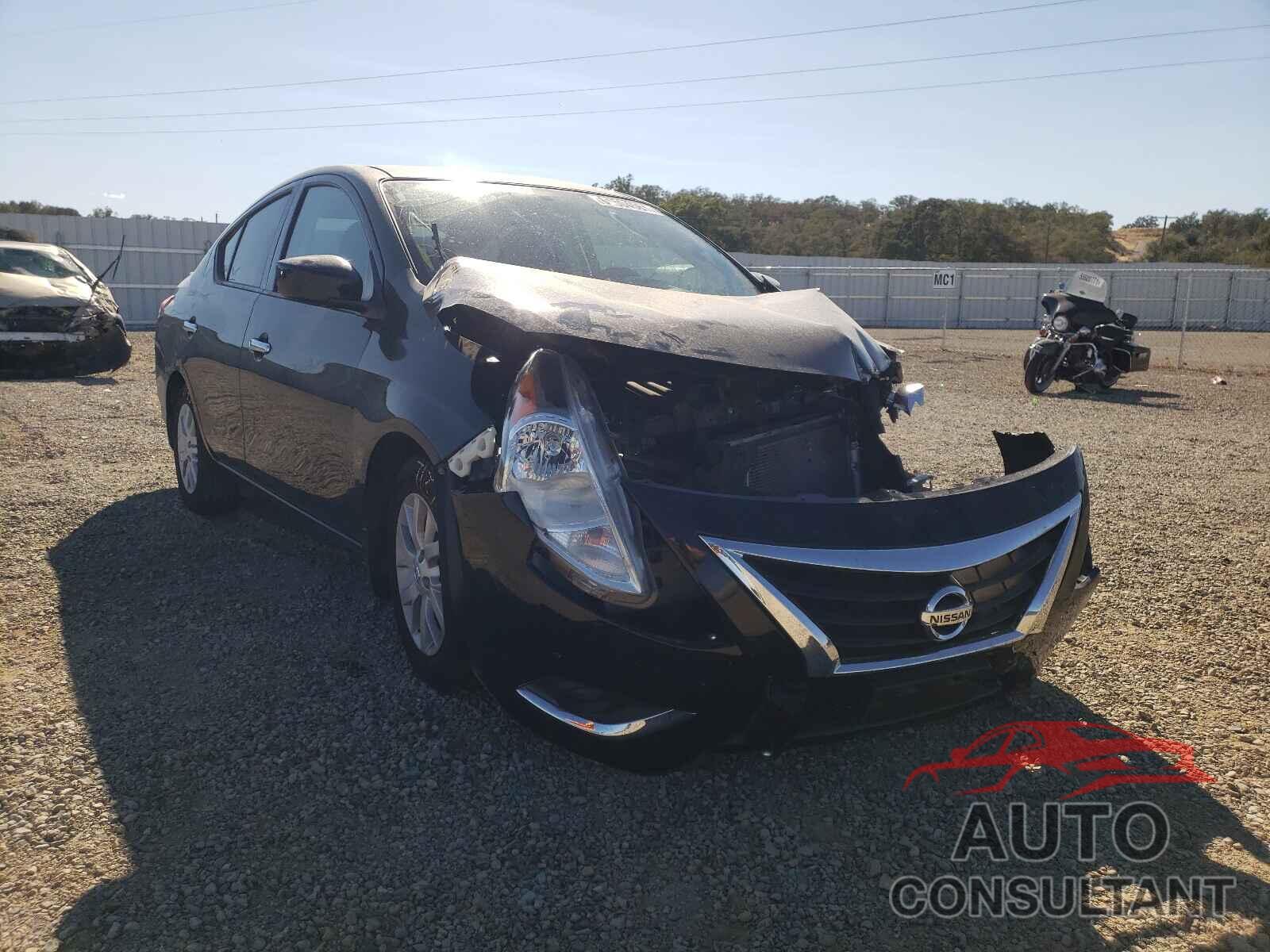 NISSAN VERSA 2019 - 3N1CN7AP4KL813952