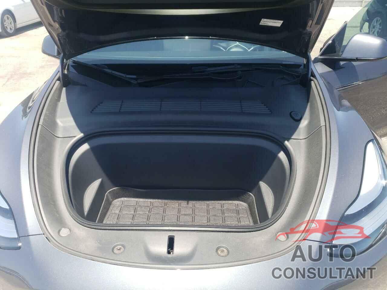 TESLA MODEL Y 2022 - 7SAYGDEE7NF325573