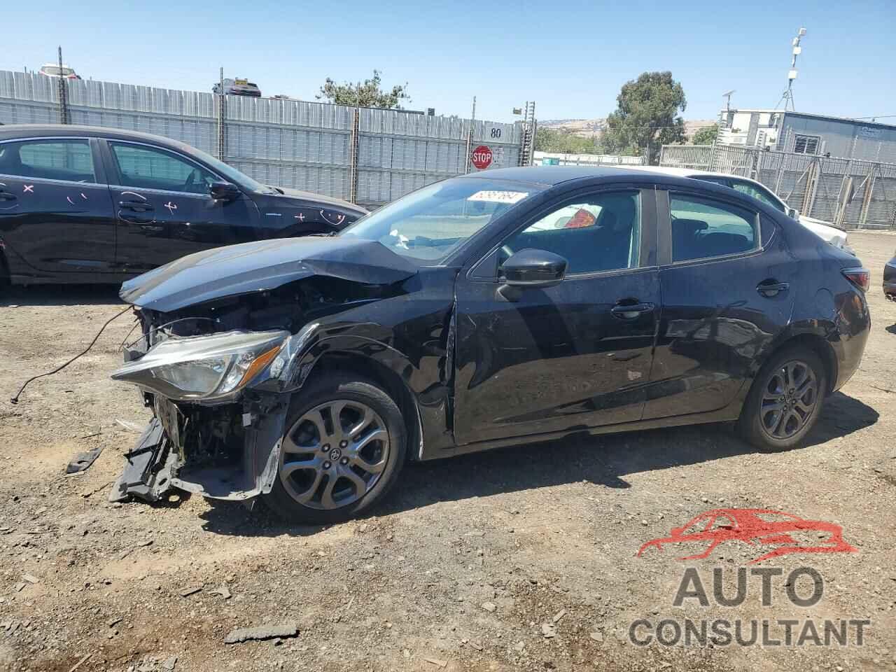 TOYOTA YARIS 2019 - 3MYDLBYV3KY510132