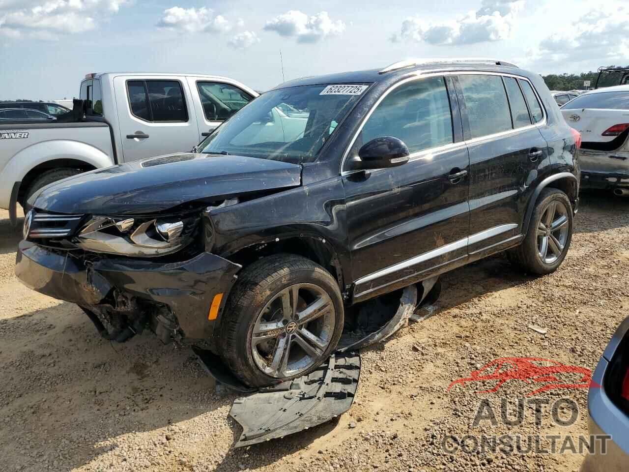 VOLKSWAGEN TIGUAN 2017 - WVGTV7AX3HK020029