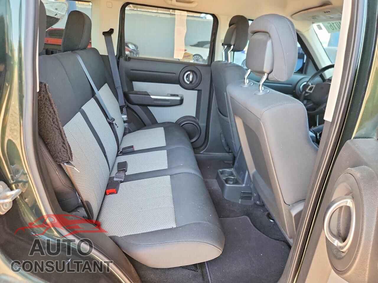 DODGE NITRO 2010 - 1D4PT5GK0AW124796
