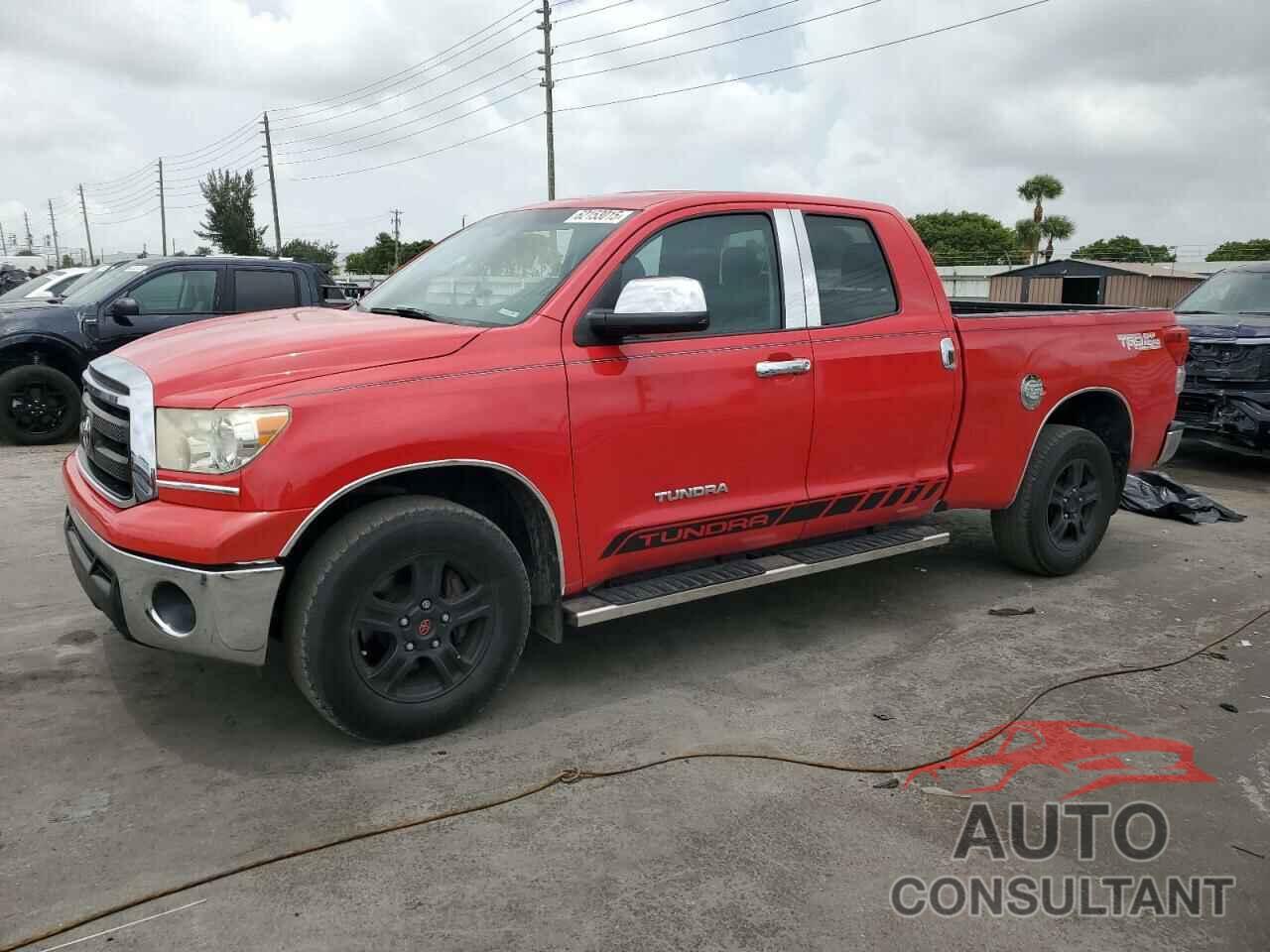 TOYOTA TUNDRA 2011 - 5TFRM5F16BX033989