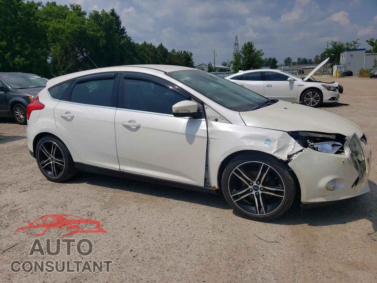 FORD FOCUS 2012 - 1FAHP3M21CL344795
