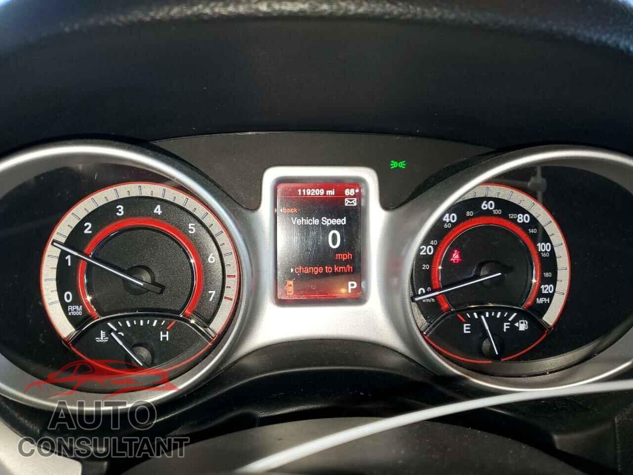 DODGE JOURNEY 2017 - 3C4PDCBB2HT528527