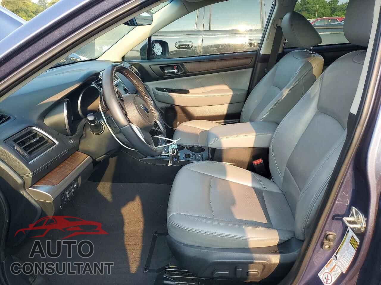 SUBARU OUTBACK 2018 - 4S4BSANC5J3315044