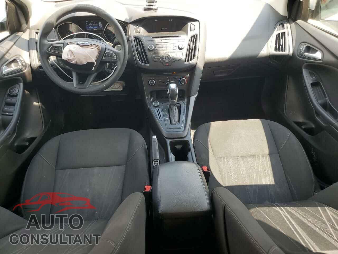 FORD FOCUS 2016 - 1FADP3K29GL373095