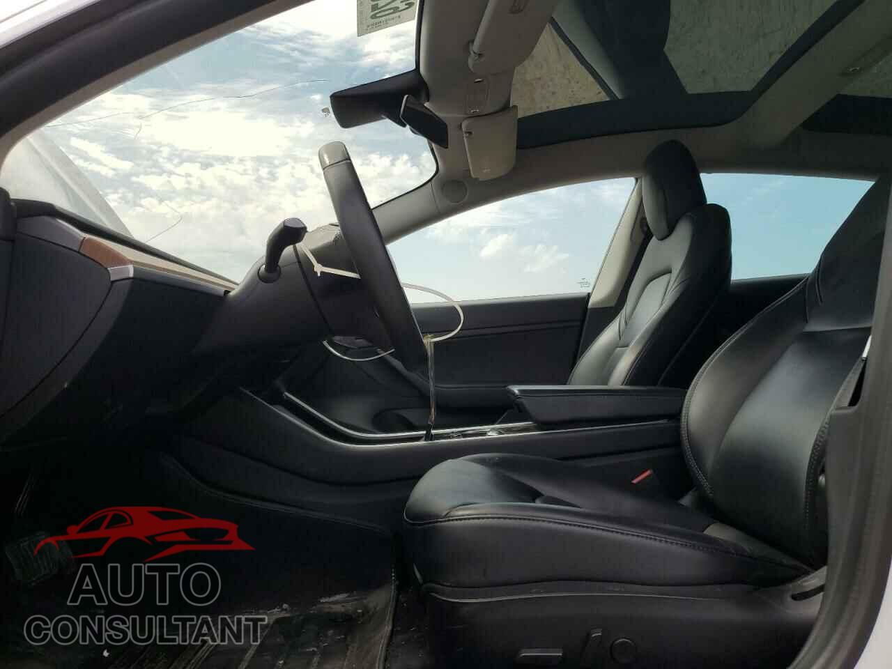 TESLA MODEL 3 2020 - 5YJ3E1EAXLF642639
