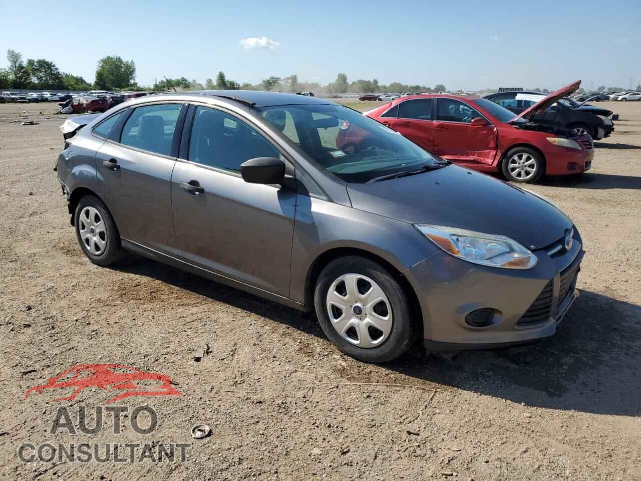 FORD FOCUS 2013 - 1FADP3E2XDL350139