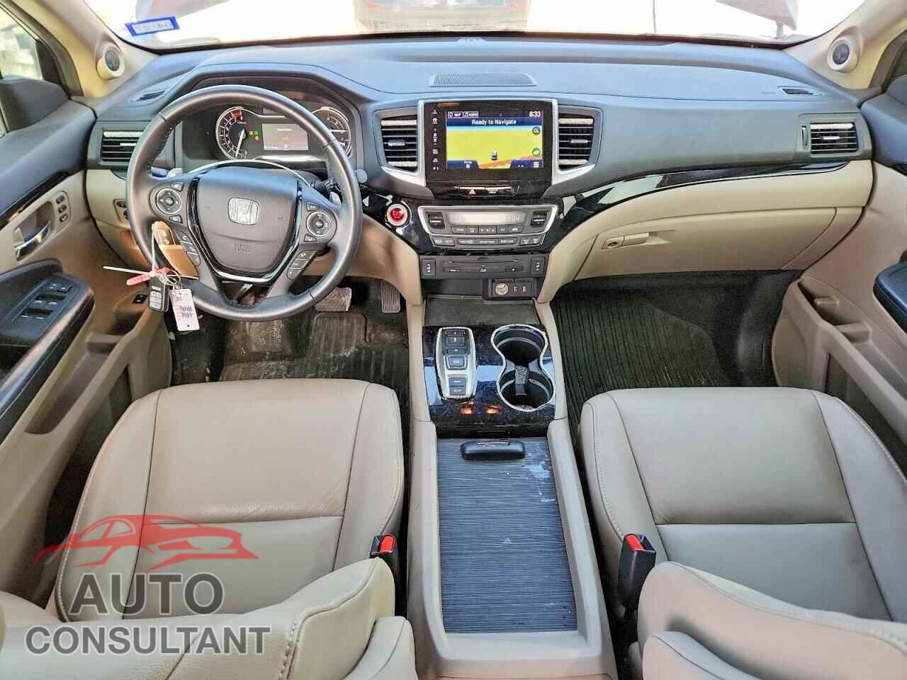 HONDA PILOT 2017 - 5FNYF5H97HB015576