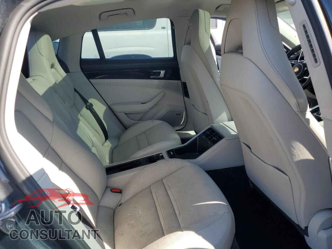 PORSCHE PANAMERA 2020 - WP0AE2A74LL133344