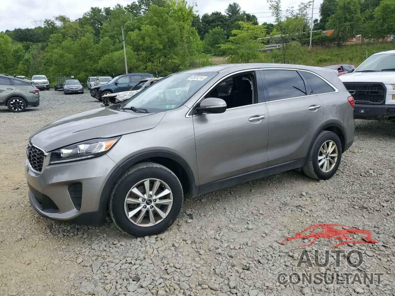 KIA SORENTO 2019 - 5XYPG4A52KG487789
