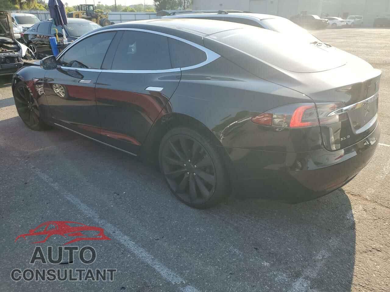 TESLA MODEL S 2016 - 5YJSA1E14GF156583