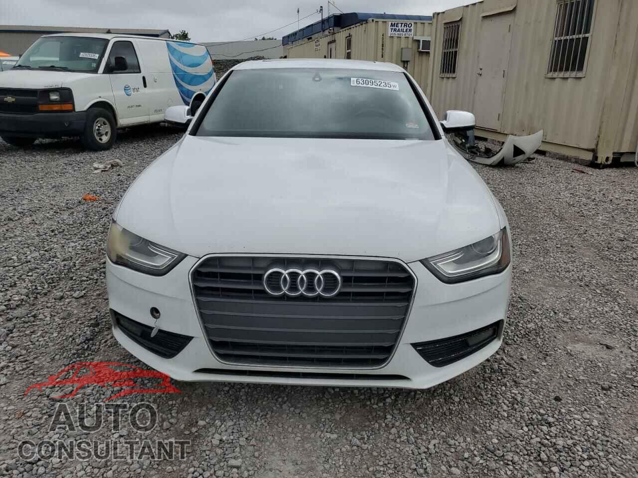 AUDI A4 2013 - WAUAFAFL3DN037236