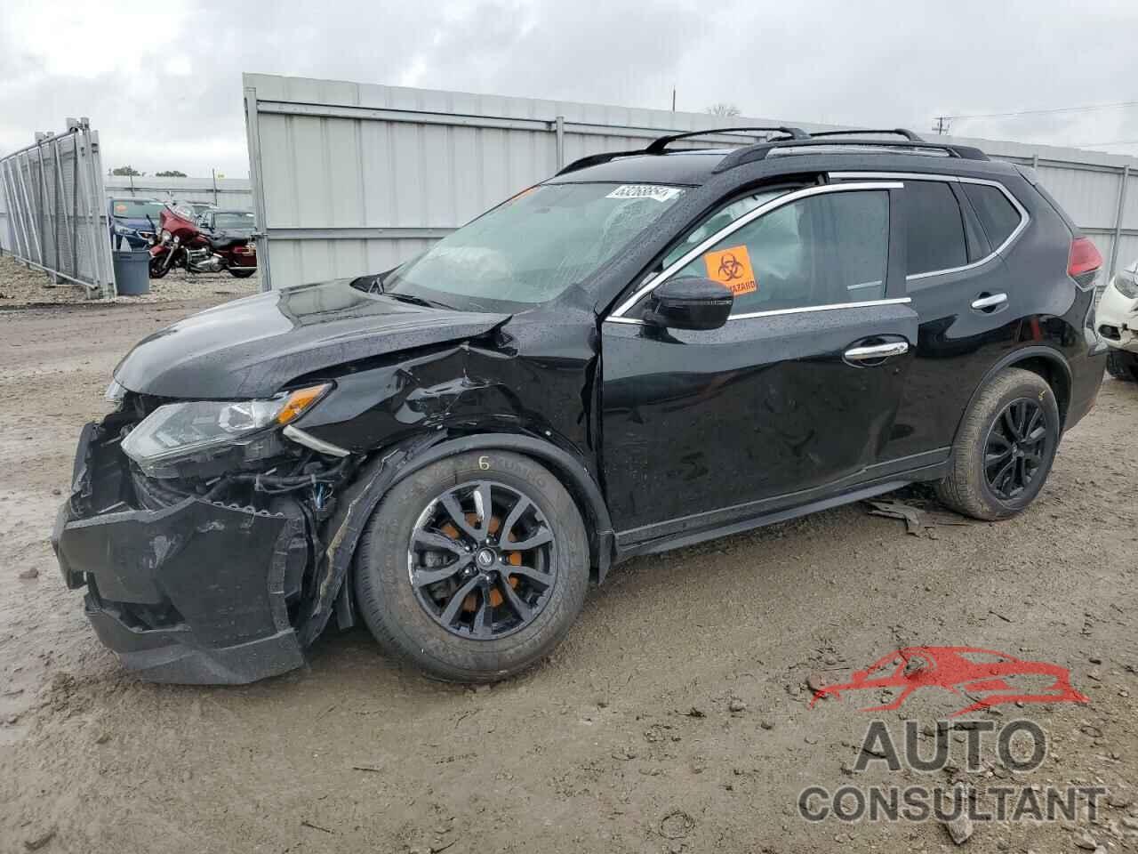 NISSAN ROGUE 2017 - 5N1AT2MTXHC800208