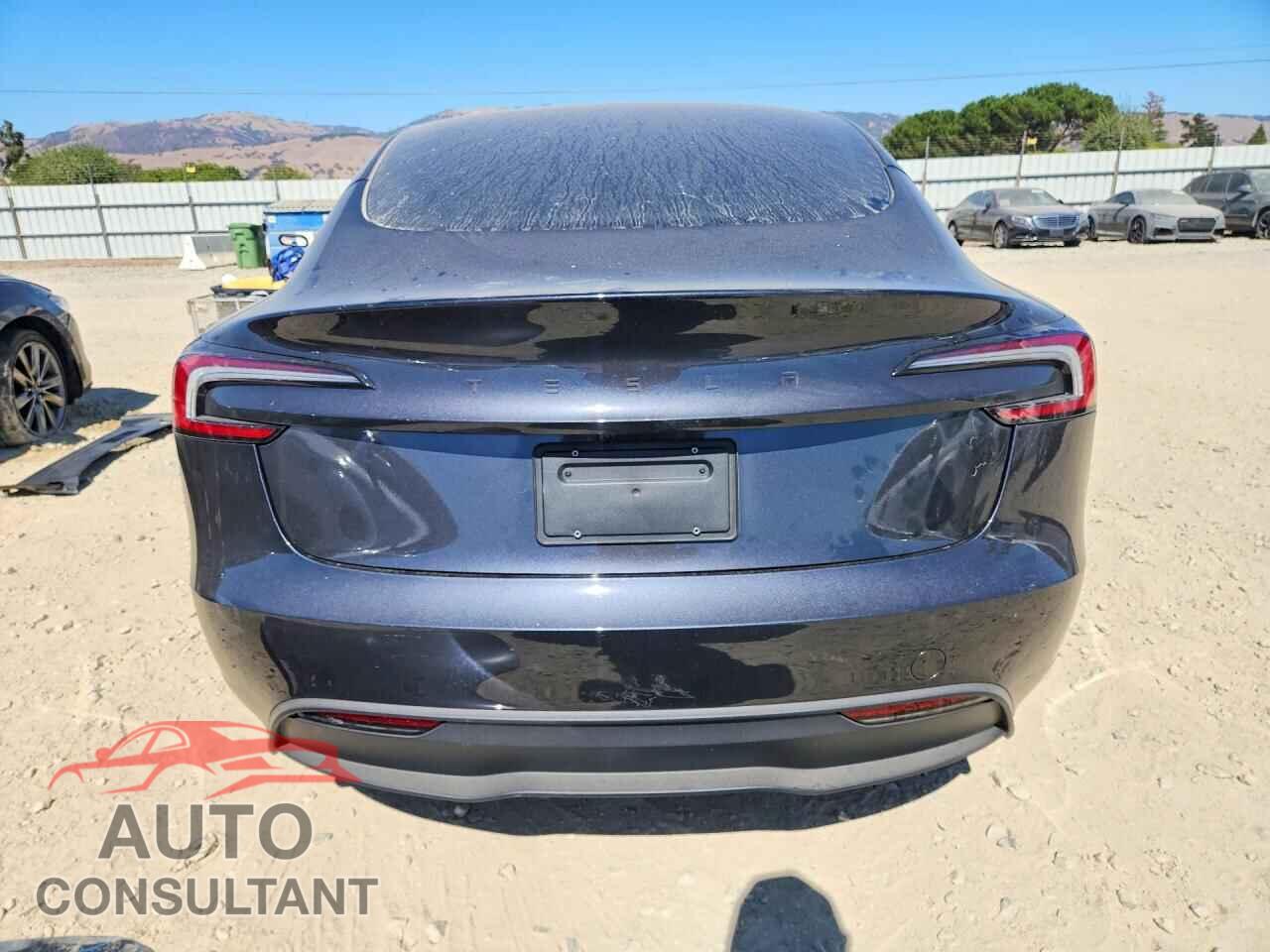 TESLA MODEL 3 2026 - 5YJ3E1EA5TF200626