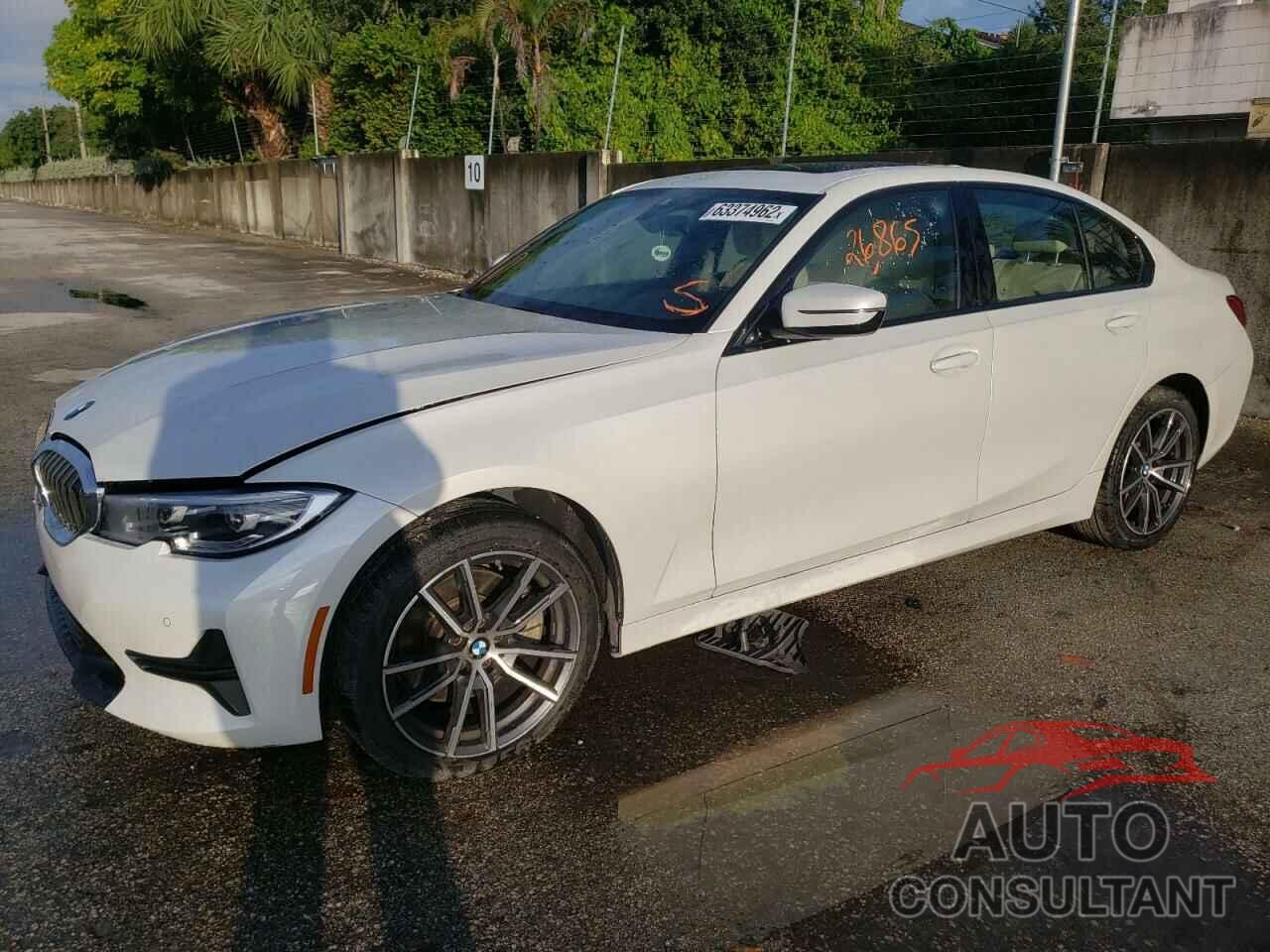 BMW 3 SERIES 2022 - 3MW5R1J07N8C22576