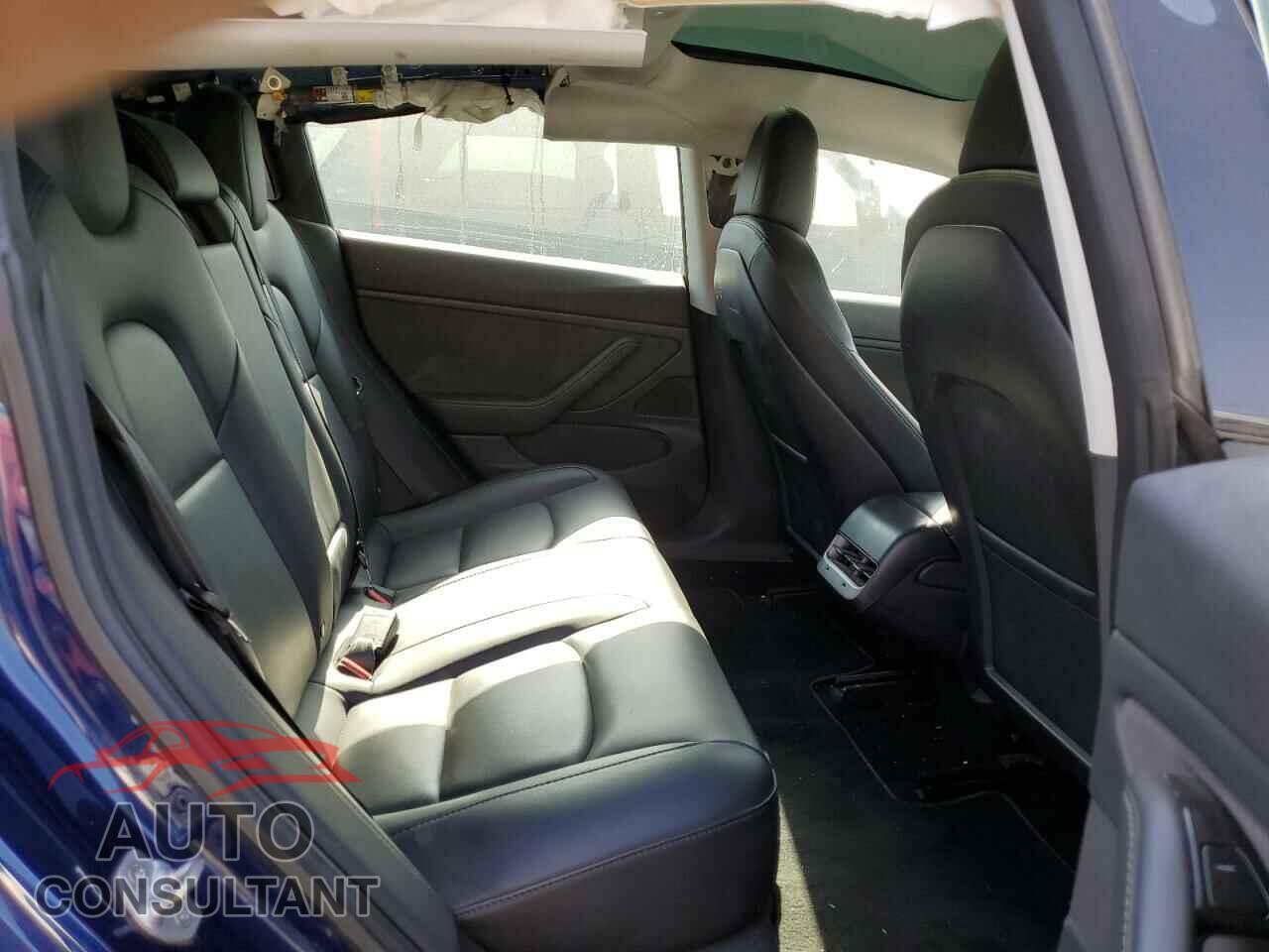 TESLA MODEL 3 2018 - 5YJ3E1EA6JF109006