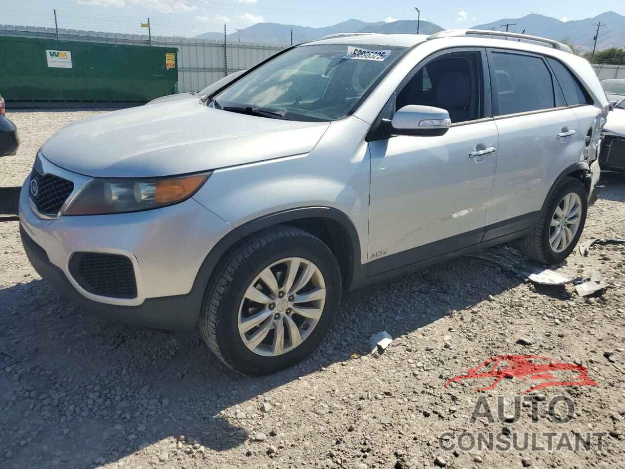 KIA SORENTO 2011 - 5XYKTDA28BG080703