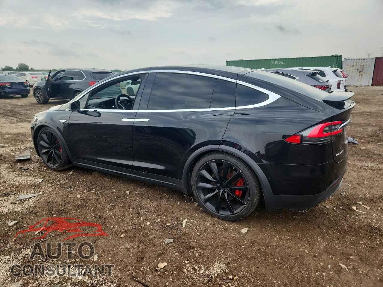 TESLA MODEL X 2016 - 5YJXCBE41GF005720