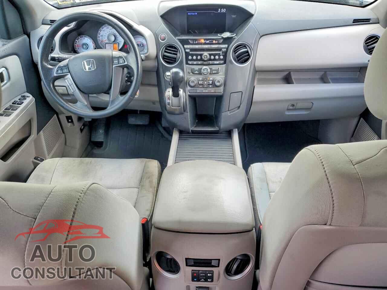 HONDA PILOT 2015 - 5FNYF4H20FB006938