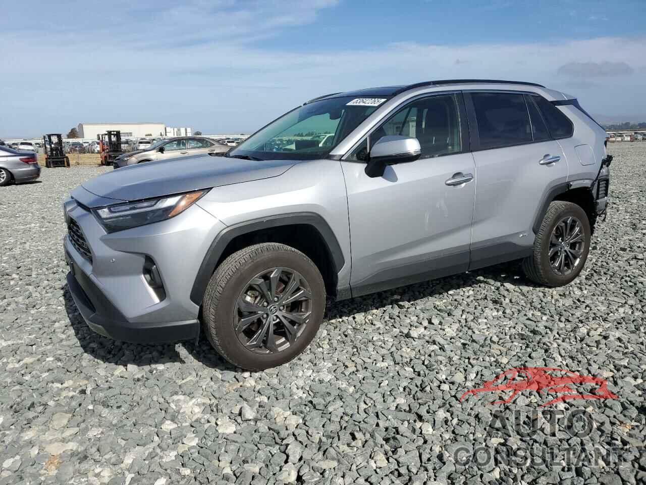 TOYOTA RAV4 2023 - JTMD6RFV1PD106225