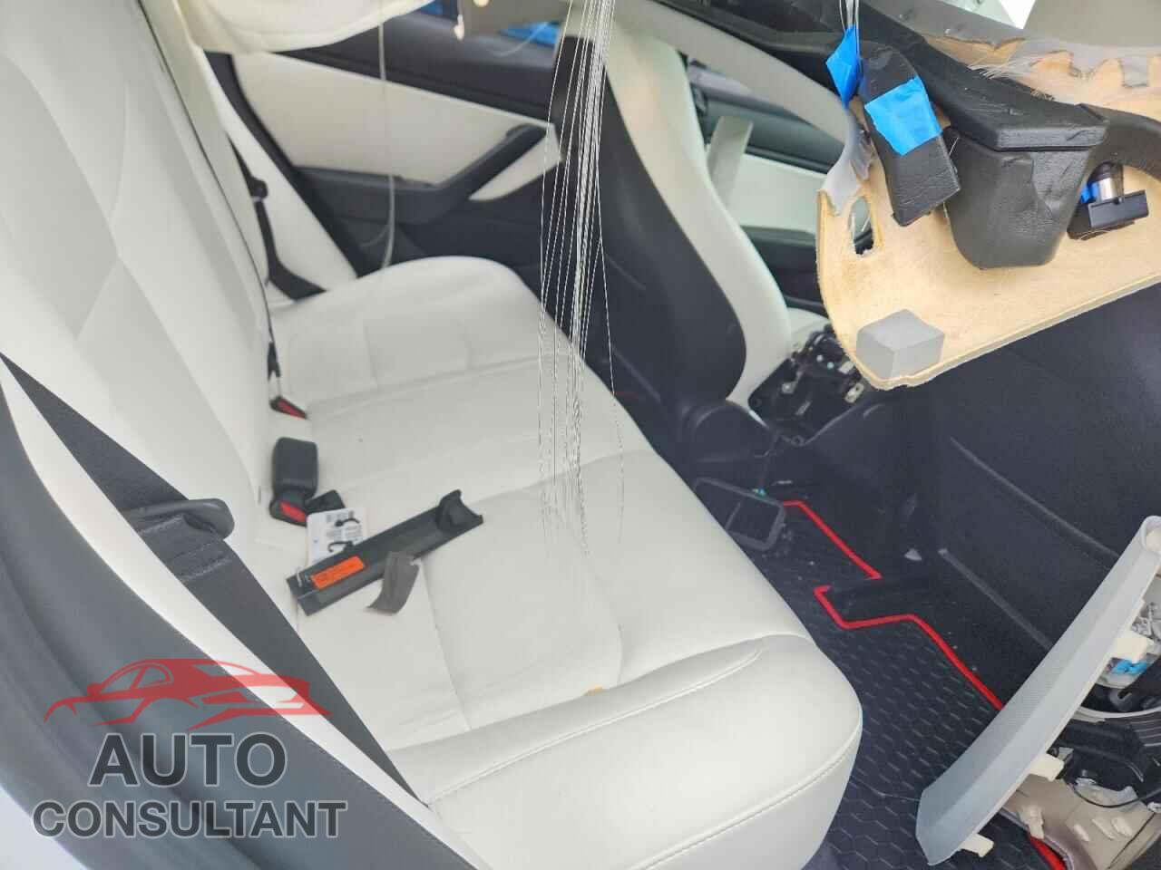 TESLA MODEL 3 2020 - 5YJ3E1EA5LF797955