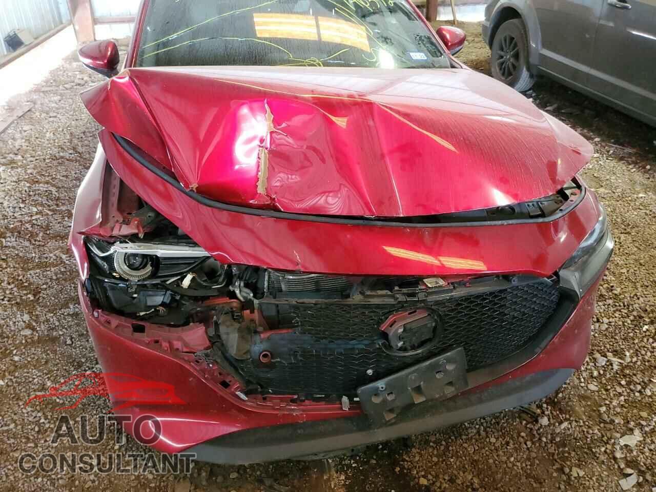 MAZDA 3 2019 - JM1BPANM7K1140372