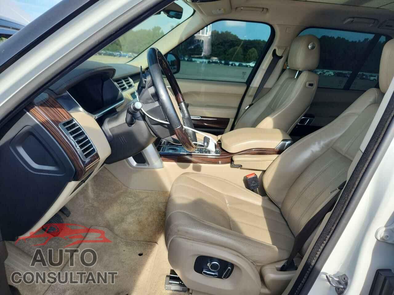 LAND ROVER RANGEROVER 2017 - SALGS2FV7HA348853