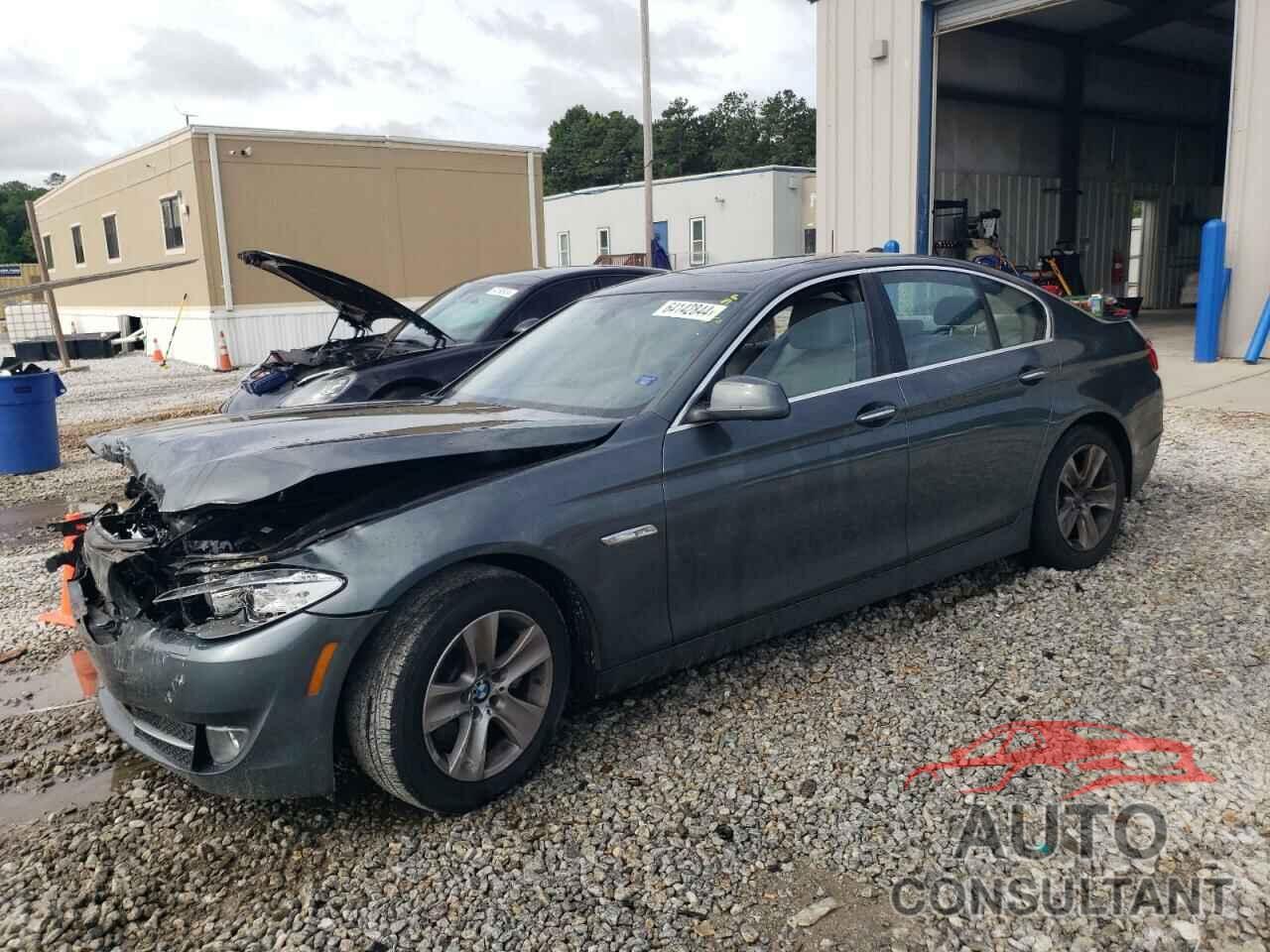 BMW 5 SERIES 2013 - WBAXG5C54DDY35240