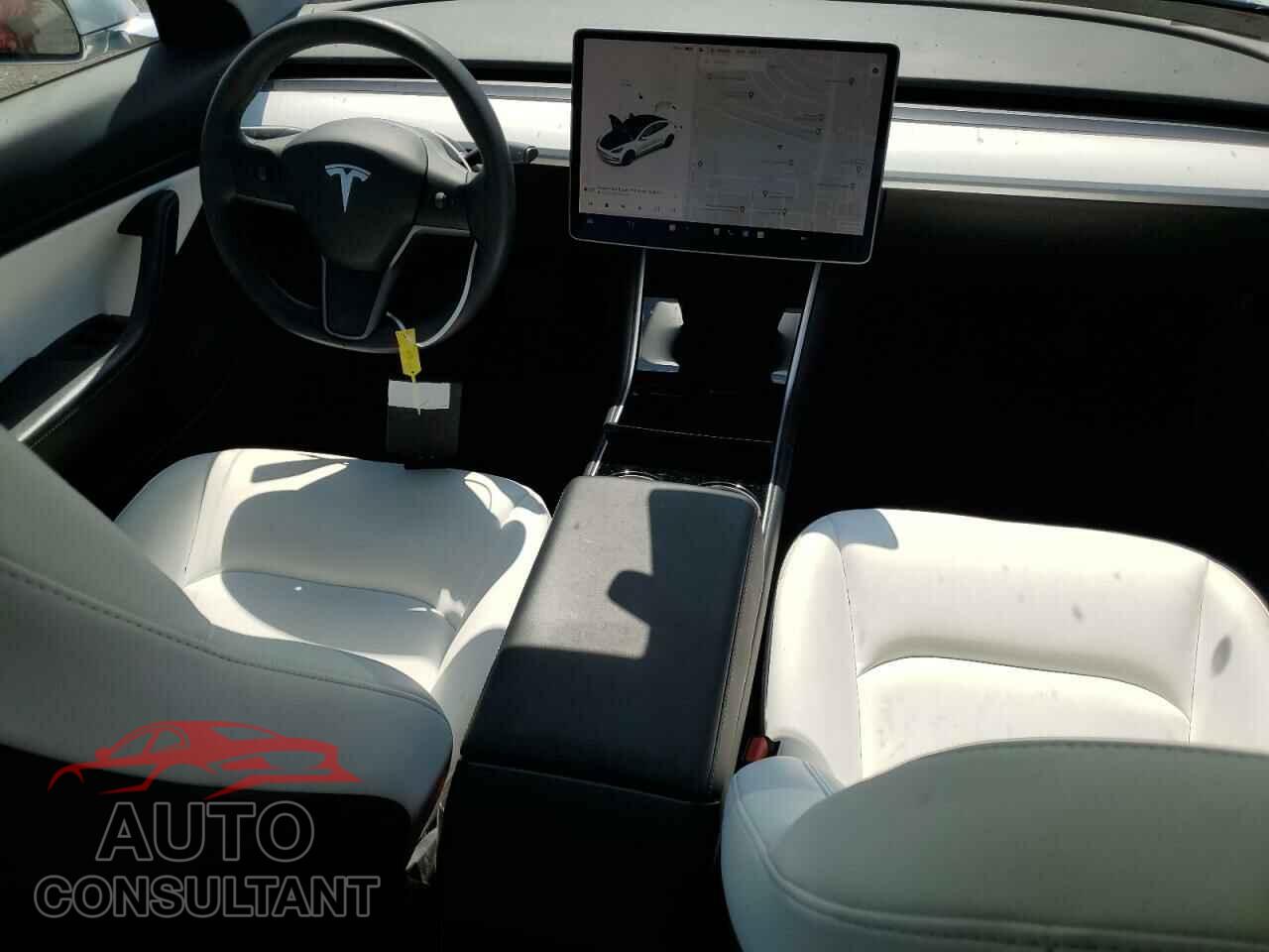 TESLA MODEL 3 2020 - 5YJ3E1EA2LF805106