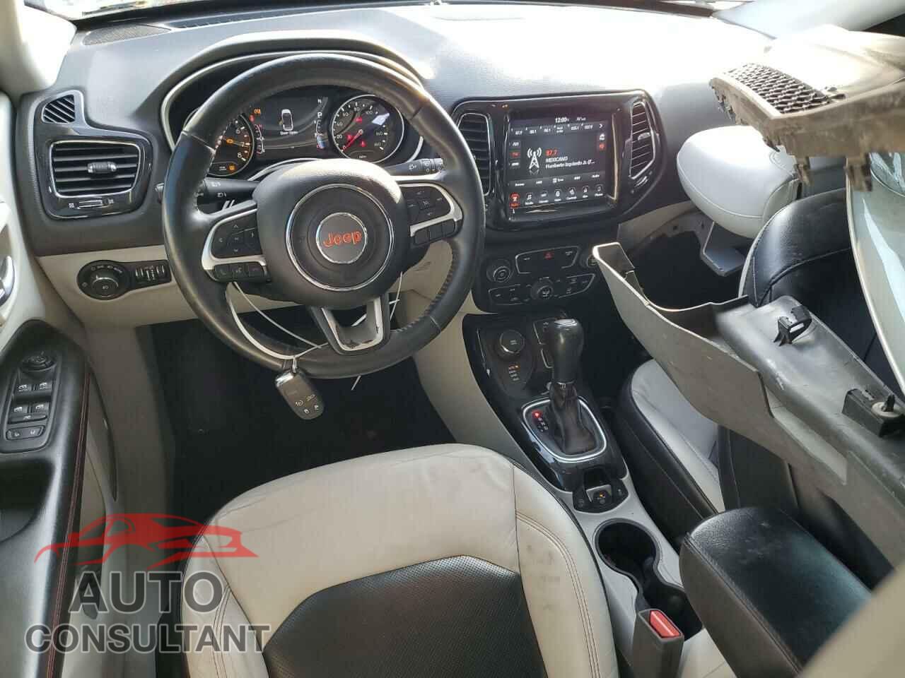 JEEP COMPASS 2017 - 3C4NJDCB2HT628907