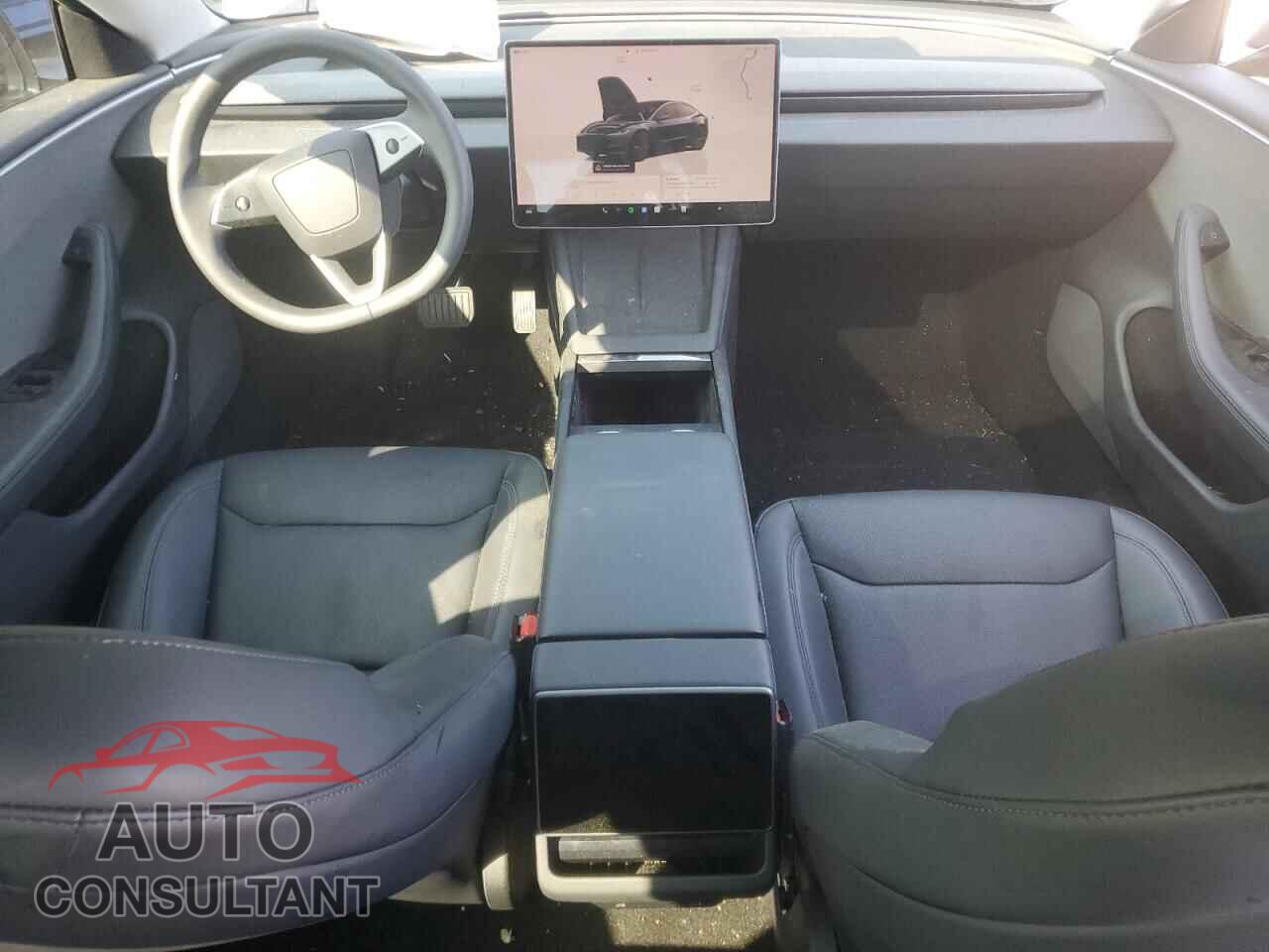 TESLA MODEL 3 2025 - 5YJ3E1EA7SF926485