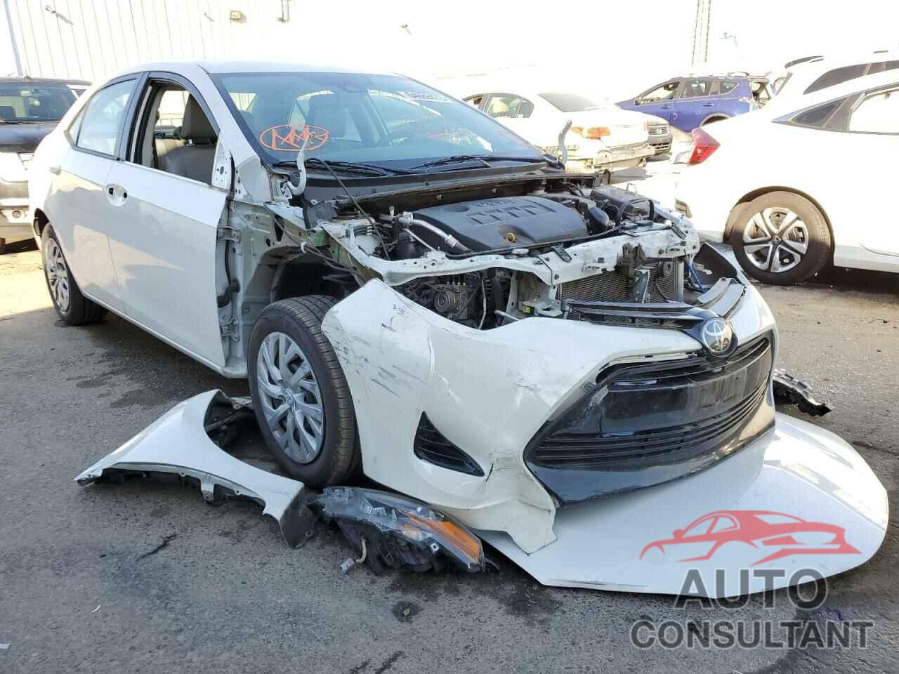 TOYOTA COROLLA 2017 - 5YFBURHEXHP710994