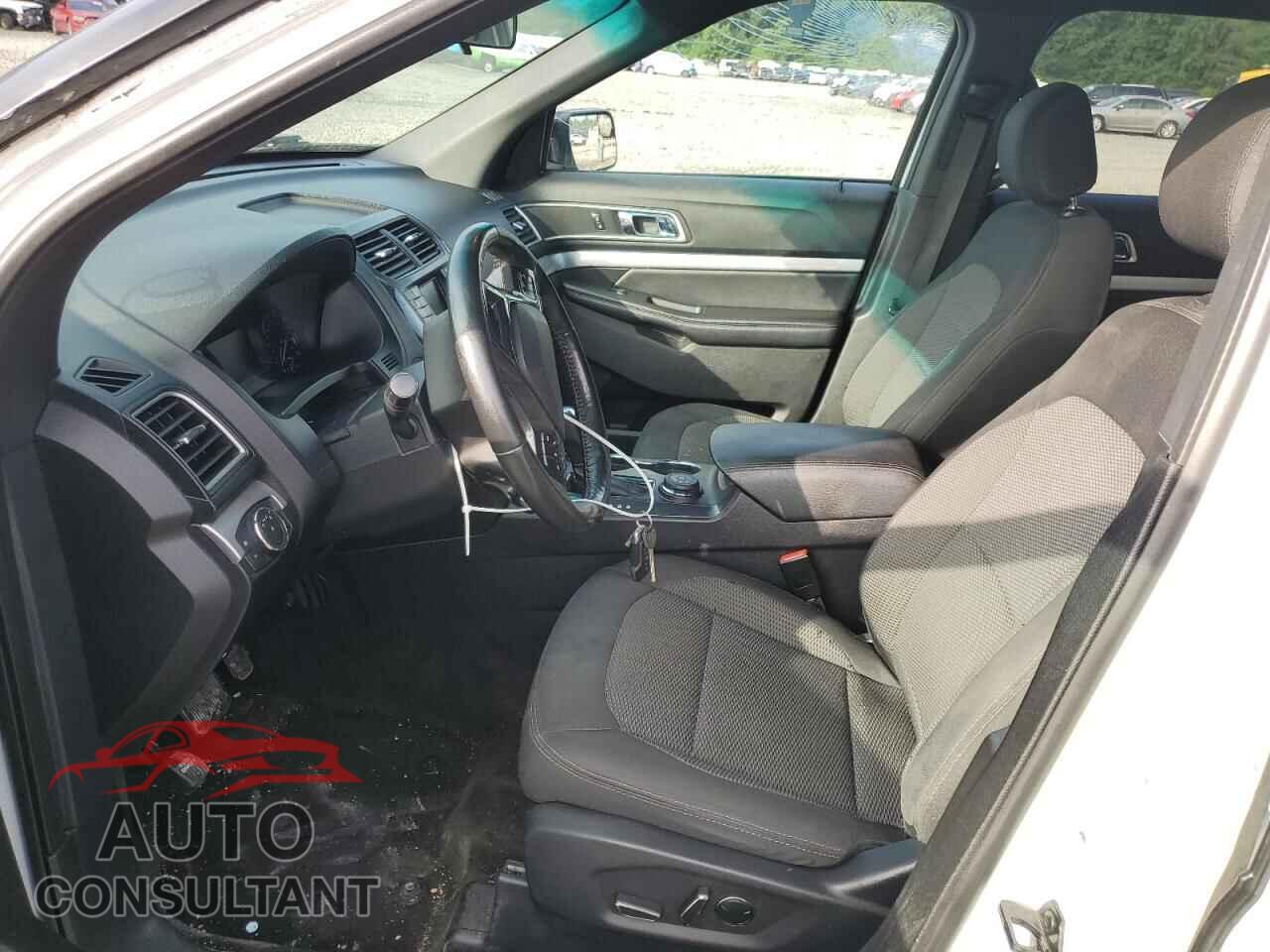 FORD EXPLORER 2017 - 1FM5K8DH2HGA31067