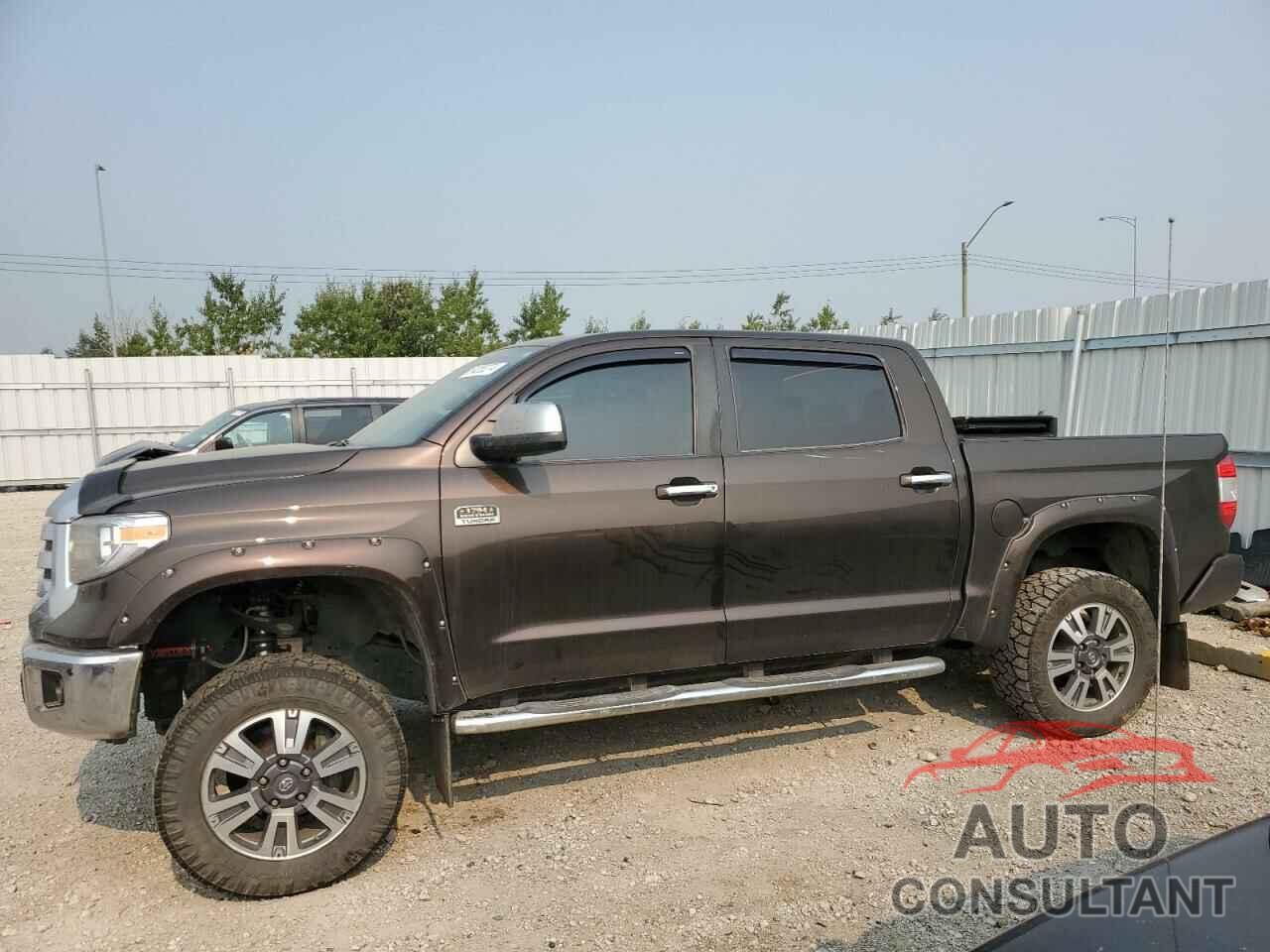 TOYOTA TUNDRA 2020 - 5TFAY5F16LX946559