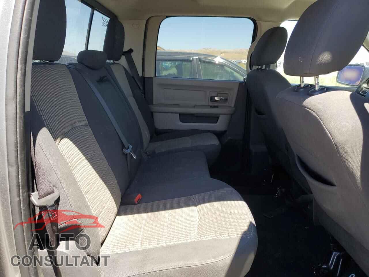 DODGE RAM 1500 2012 - 1C6RD7LT5CS203931