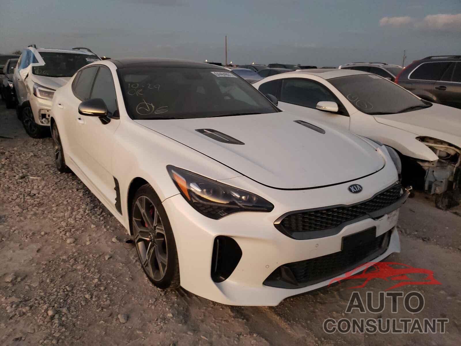 KIA STINGER 2018 - KNAE45LC2J6027001